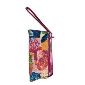 Vera Bradley RFID Front Zip Wristlet Superbloom EUC